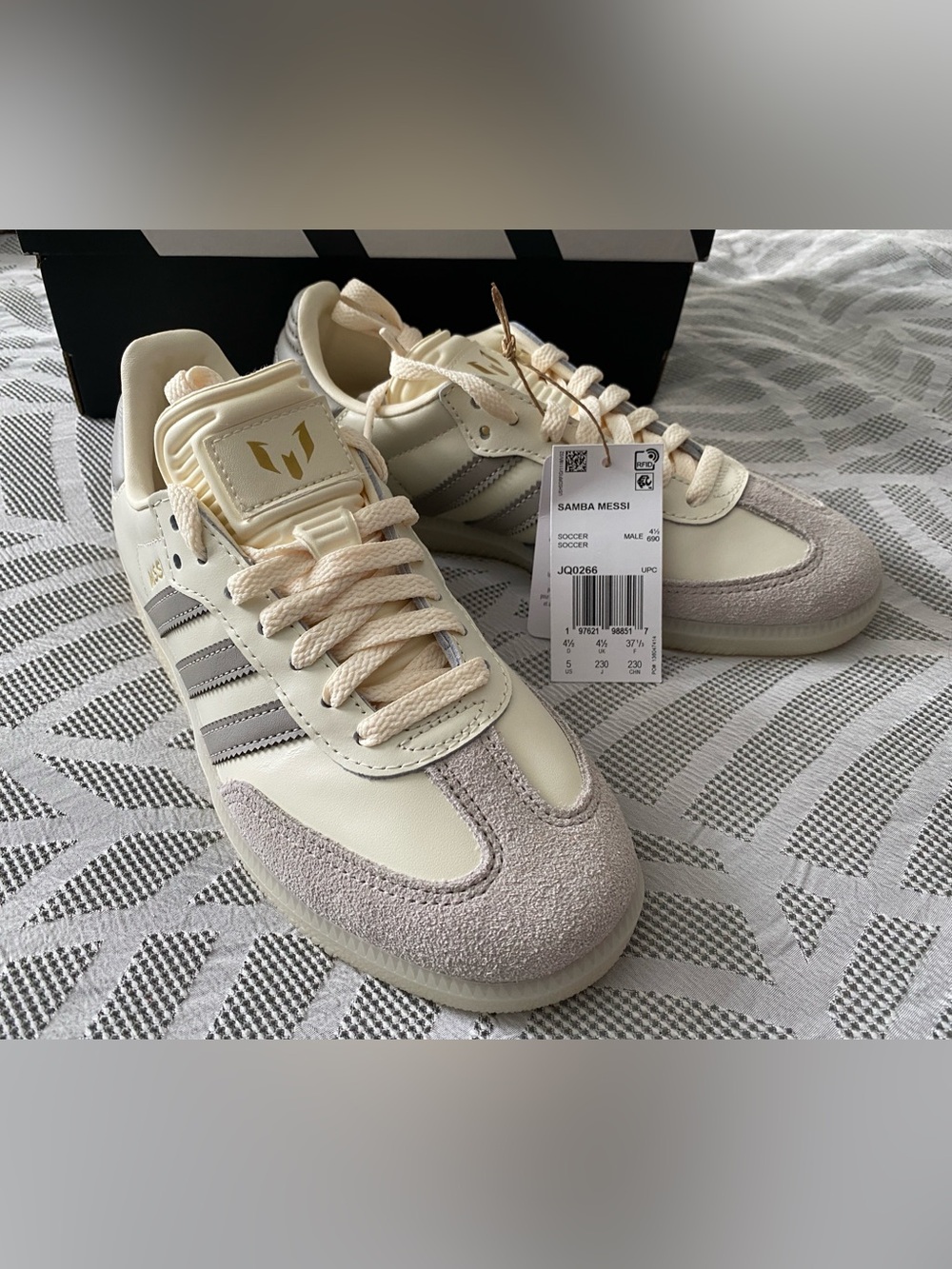Adidas men’s Samba Messi Cream and Beige Lace-Up Sneakers - Picture 2 of 7